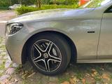 Mercedes-Benz E300e EQ T-Modell  - Mercedes-Benz 300: 300e