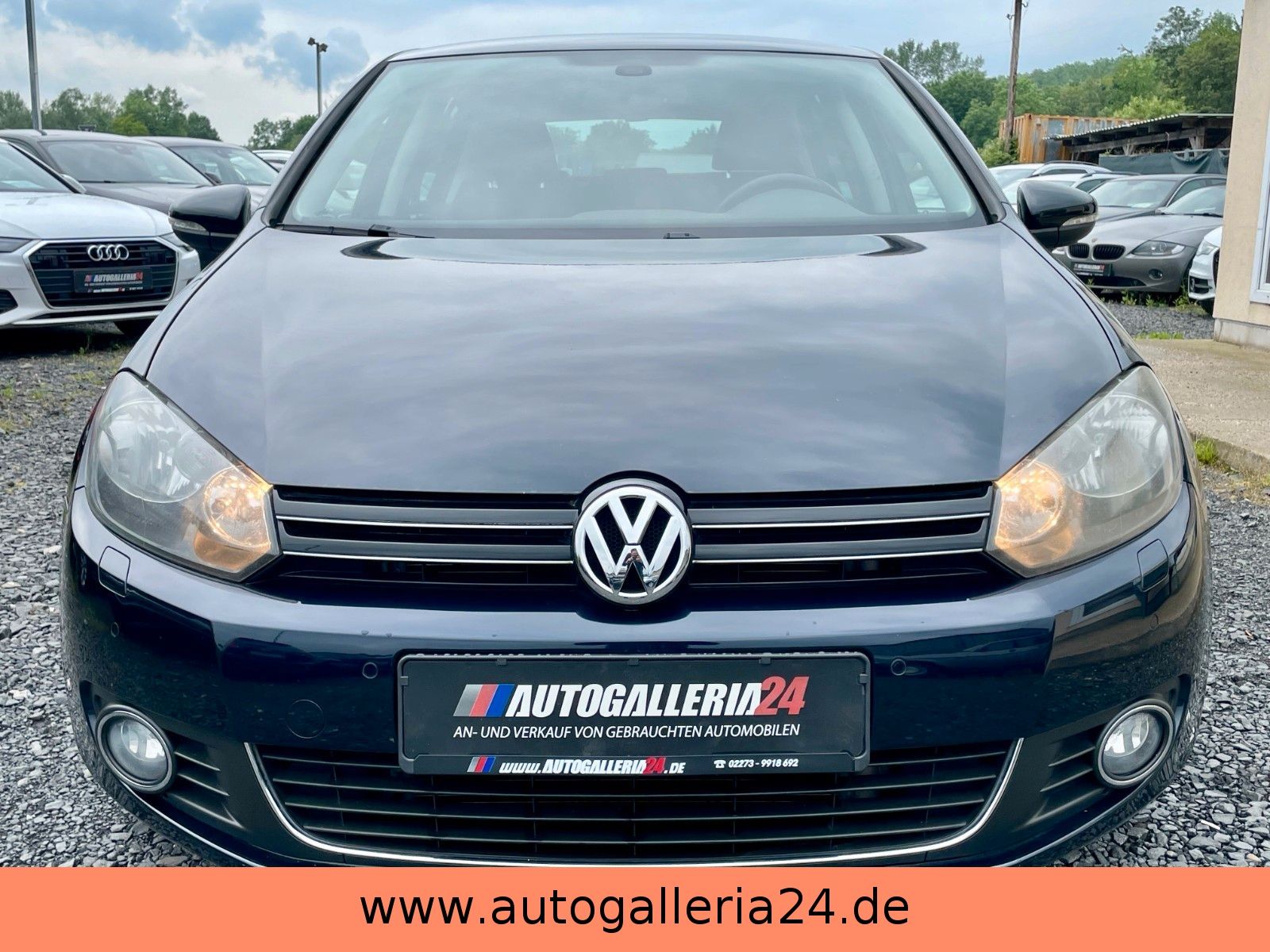 Fahrzeugabbildung Volkswagen Golf VI 1.2 TSI Style Navi Alcantara 1.HAND PDC