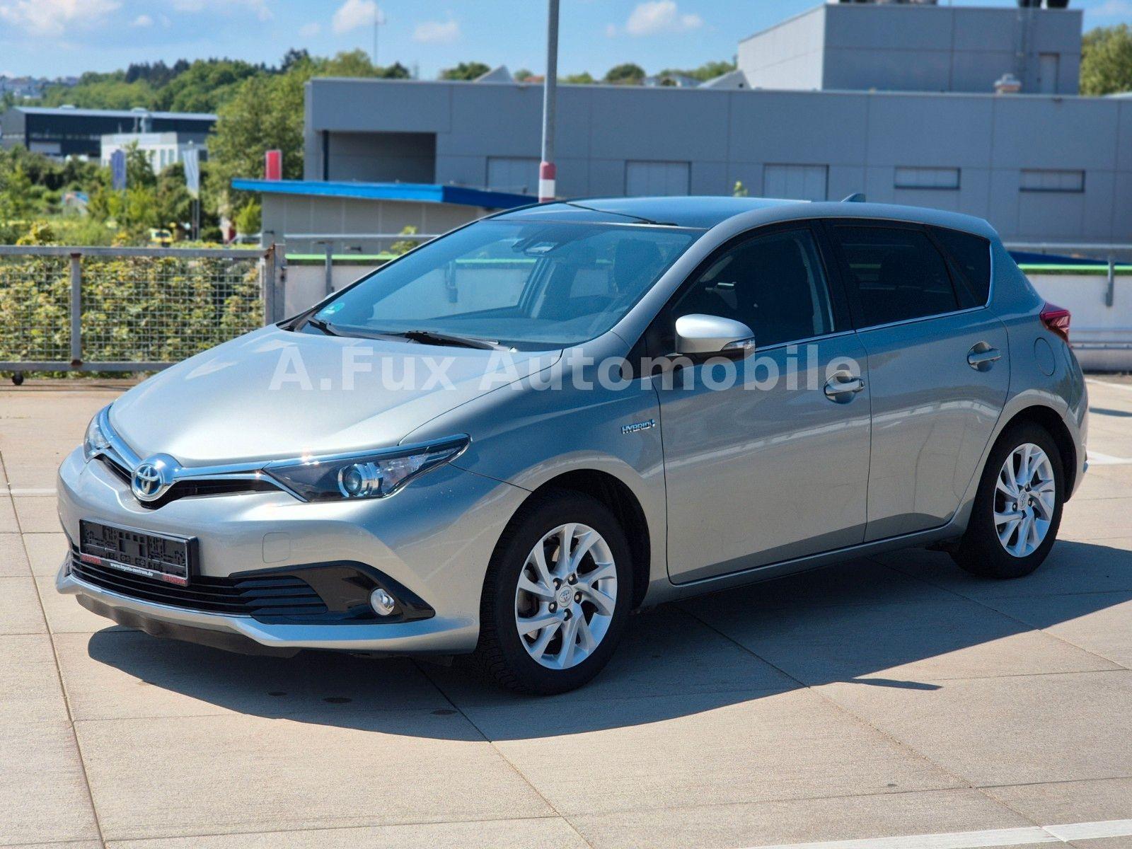 Toyota Auris Hybrid 1,8-l-VVT Aus 2-Hand Kamera