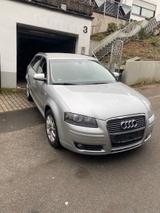 Audi A3 2.0 TDI (DPF) Ambiente Sportback Ambiente - Audi A3 aus 2006 mit Diesel-Antrieb