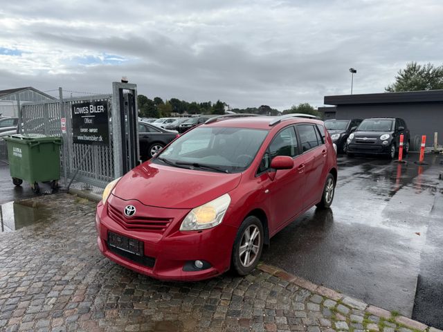 Toyota Verso 1.8l Valvematic Life 7 Seats