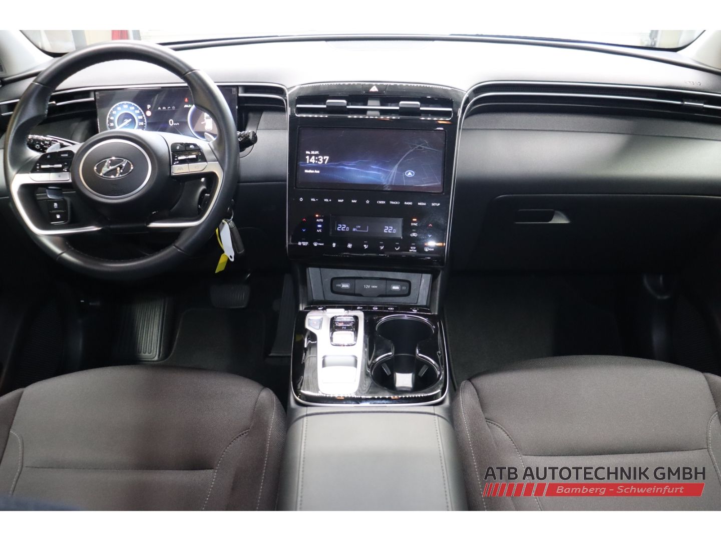 Fahrzeugabbildung Hyundai Tucson PHEV 1.6 T-GDi 4WD 97,8% SOH Funkions- /L