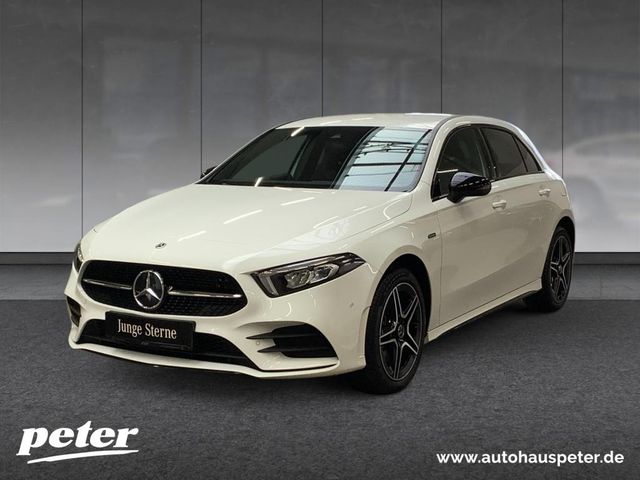 Mercedes-Benz A 250 e AMG/Edition/8G/LED/Navigation/DAB/