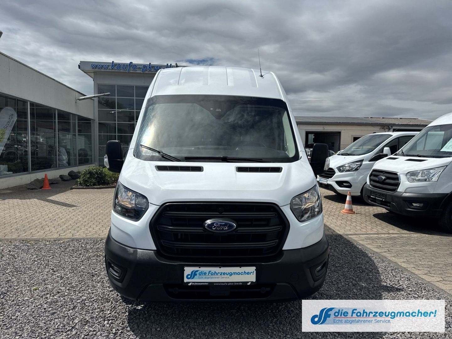 Fahrzeugabbildung Ford Transit Kasten 350 L3H3 Trend 2.0 TDCi Klimaauto