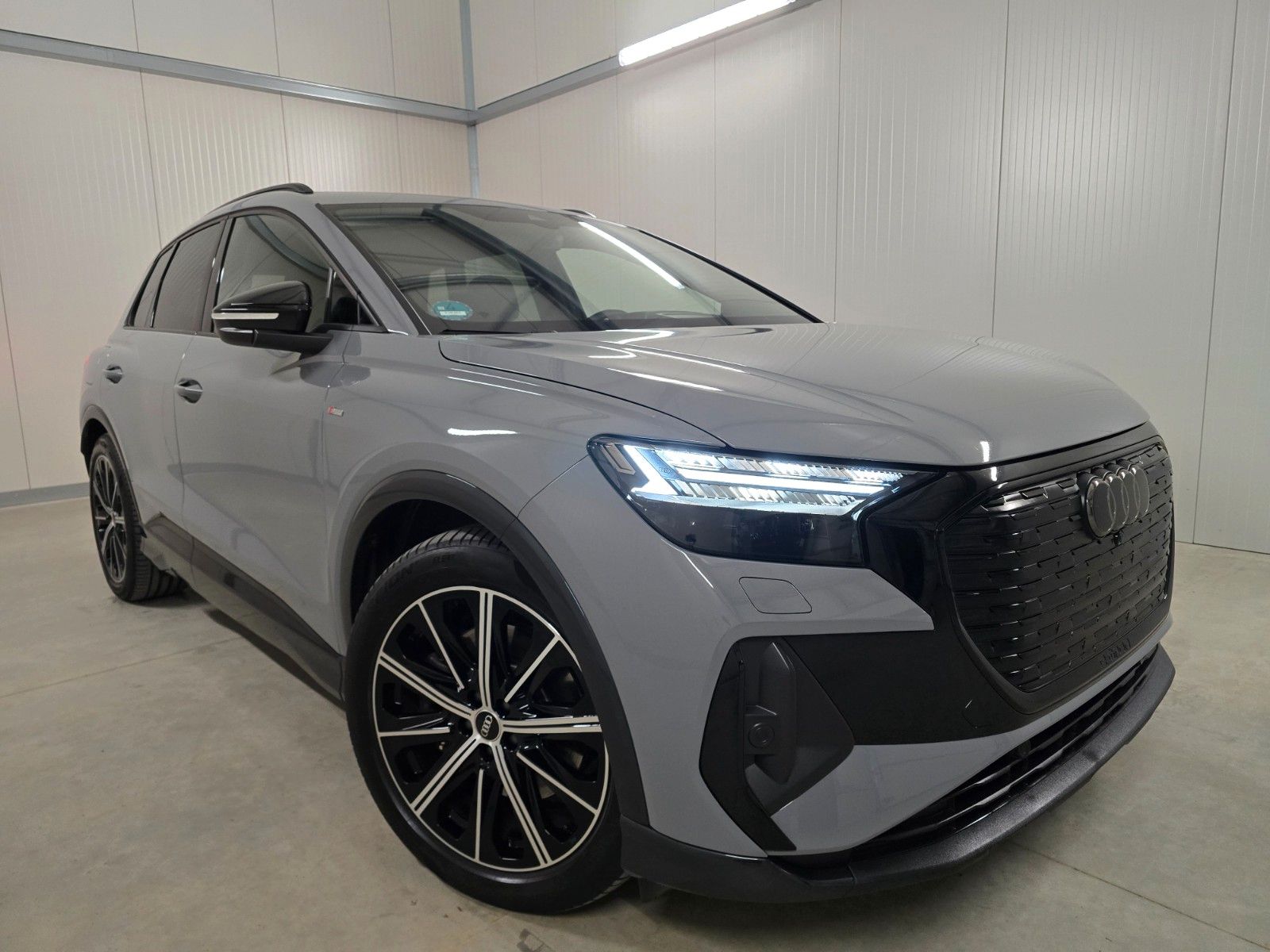 Audi 45 quattro S-Line Matrix Head-Up Sonos Ahk Lm20 imagem 2