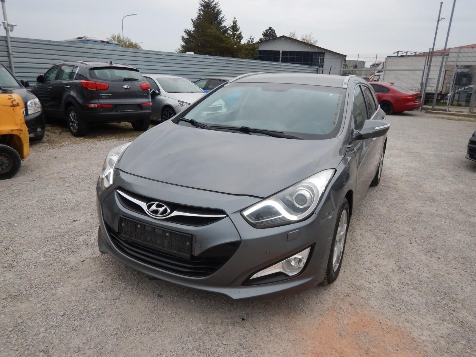 Hyundai i40 2014 — photo 20