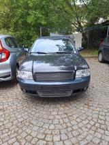 Audi A6 2.4 tiptronic quattro Avant - - Audi A6 aus 2002 mit Benzin-Antrieb: Kombi, 2.4