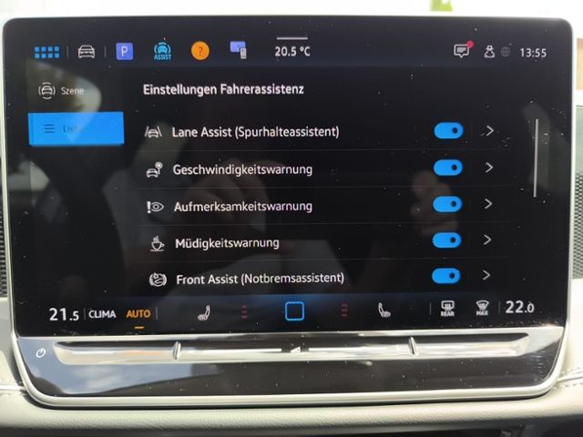 Fahrzeugabbildung Volkswagen Passat Variant 1.5 eTSI DSG Business LED ACC NAV