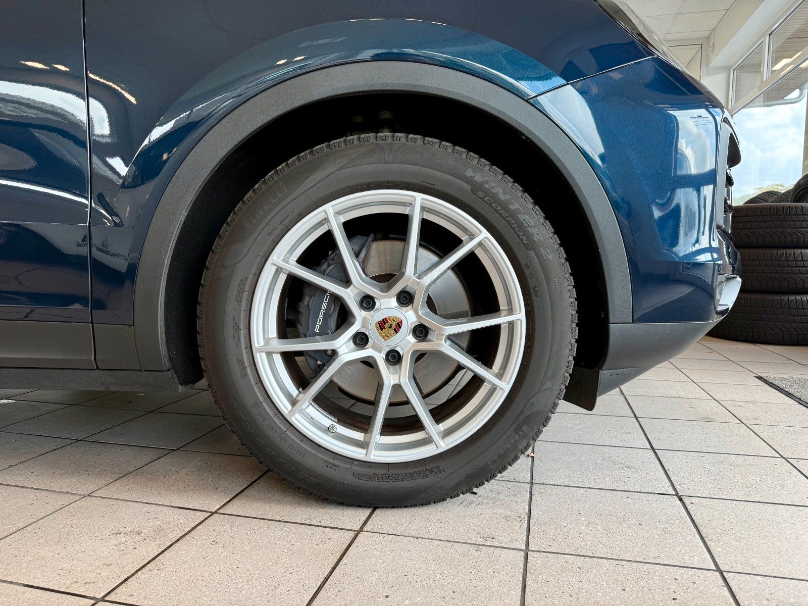 Fahrzeugabbildung Porsche Cayenne V6 Luftfederung/Panorama/HeadUP/BOSE