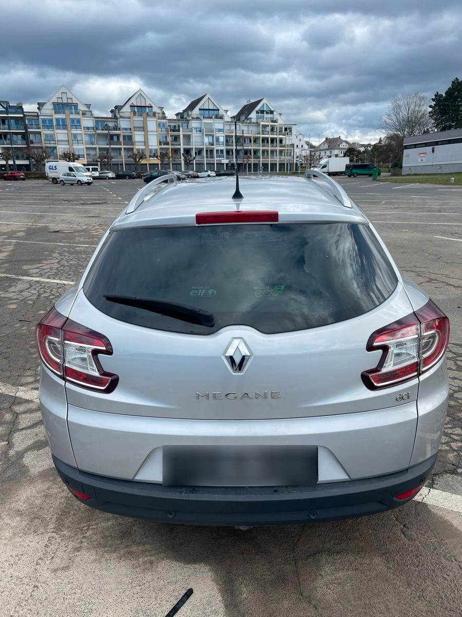 Renault Megane 2015 — photo 6