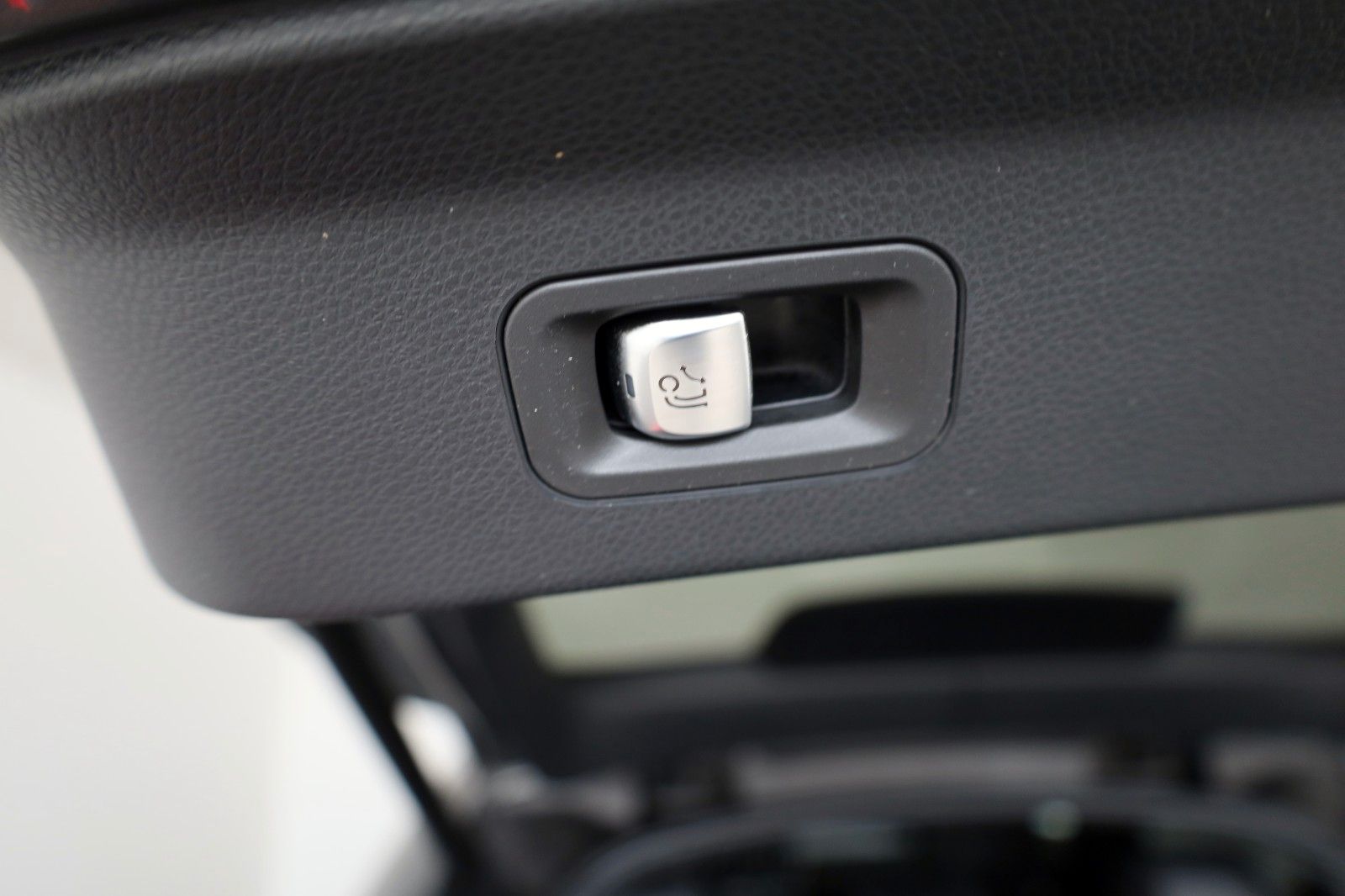 Fahrzeugabbildung Mercedes-Benz GLC 200d Coupé Leder,Navi,LED,Kamera,SH,PDC,AHK