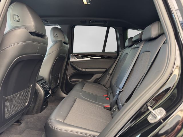 Fahrzeugabbildung BMW X3 xDrive 20d xLine+LED+Kamera+Stop&Go+AHK