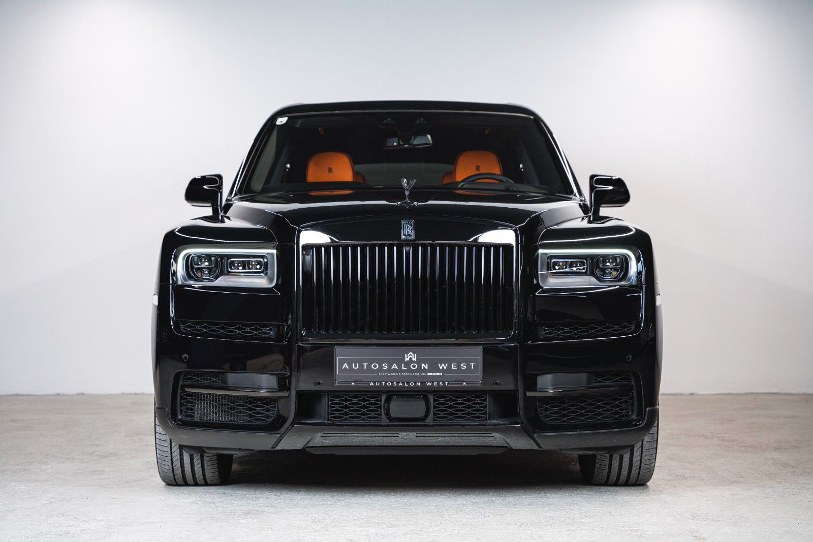 Rolls-Royce Cullinan Black Badge *FULL OPTION* 1 OWNER * imagem 3