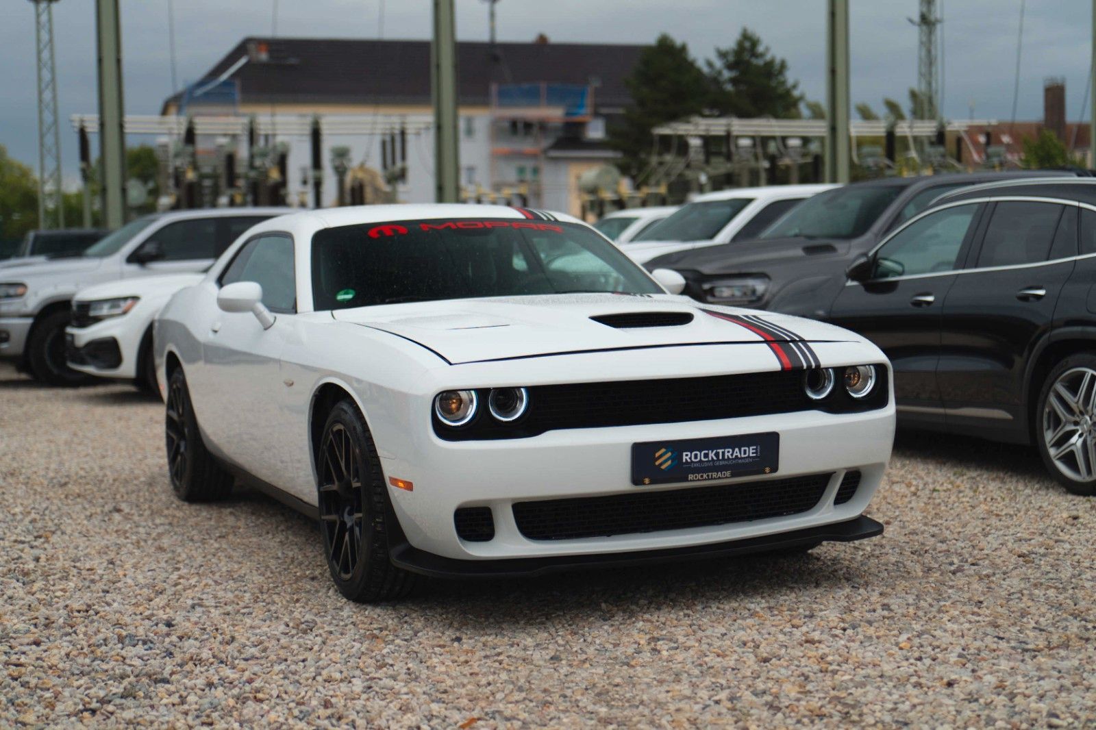 Fahrzeugabbildung Dodge Challenger 5.7 V8 R/T SRT Style *LED*20 Zoll*