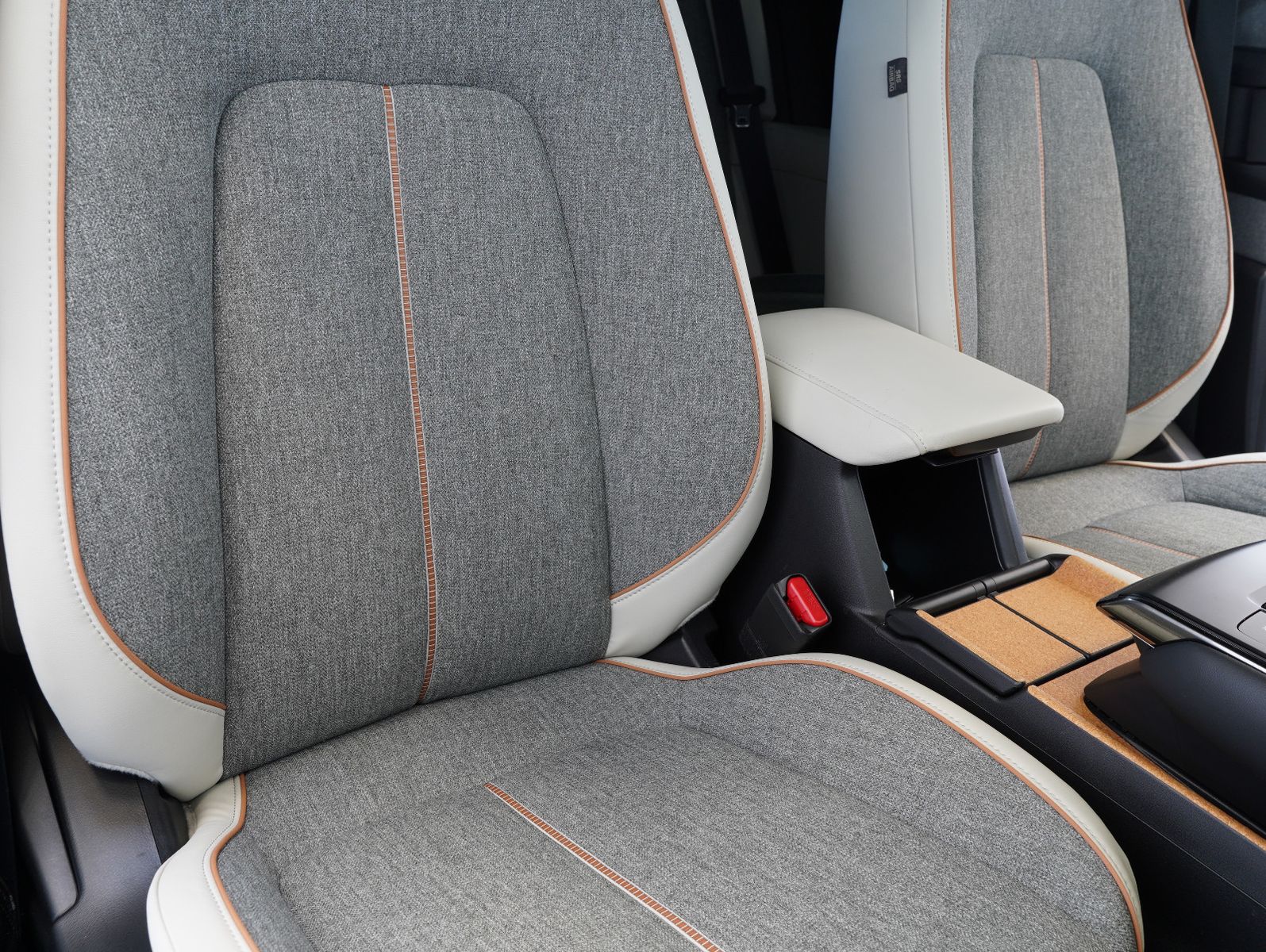 Fahrzeugabbildung Mazda MX-30 Ad'vantage MATRIX/HEAD-UP/KAMERA