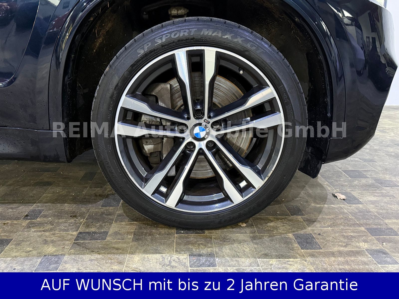 Fahrzeugabbildung BMW X5 M50, LED, Pano