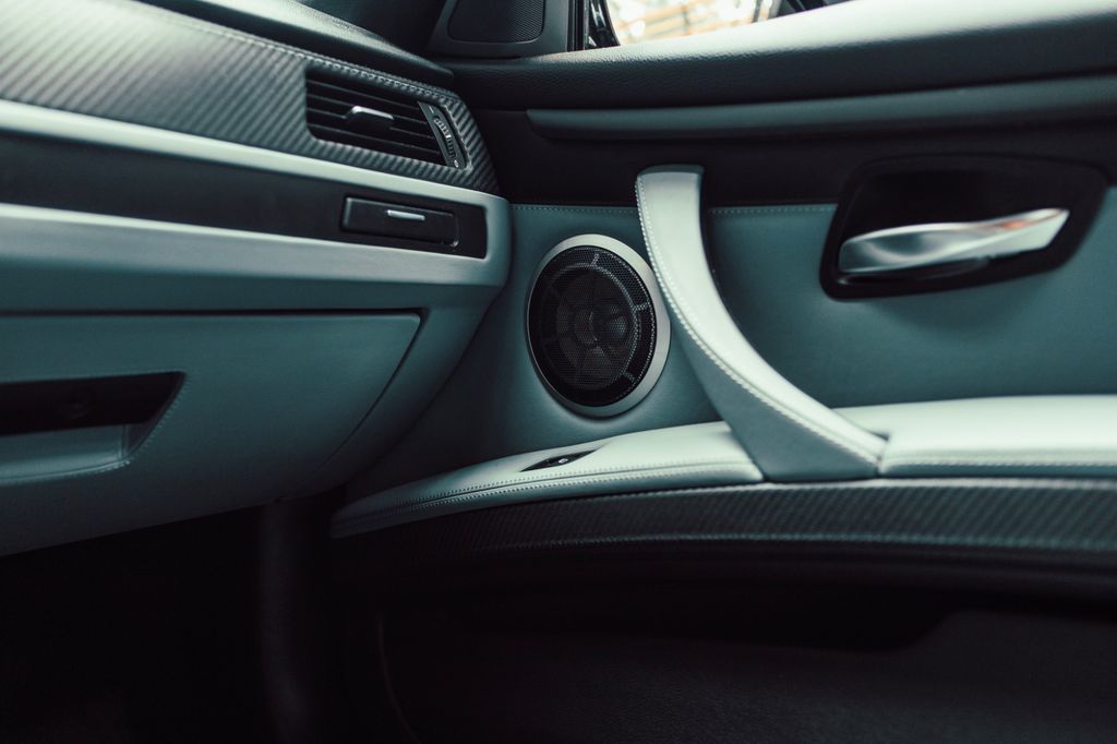 BMW M3 2011