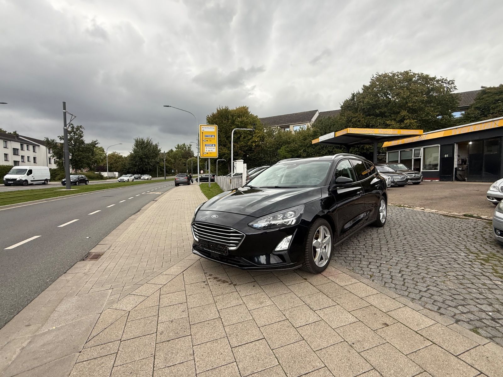 Ford Ford Focus Turnier Cool & Connect