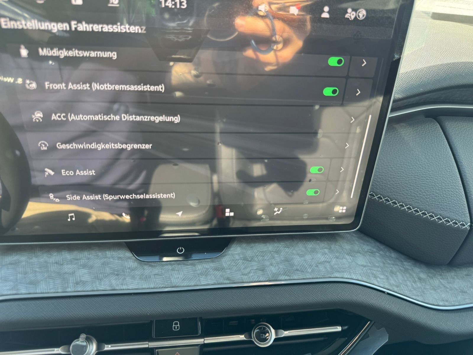 Fahrzeugabbildung SKODA Kodiaq iV*360°Cam*Matrix*Leder*Head-Up*eHeck*