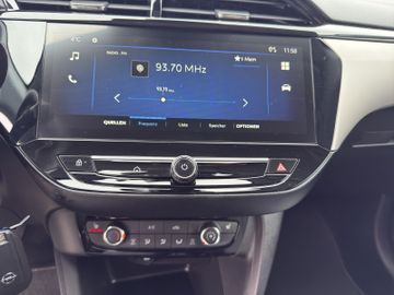 Fotografie des Opel Corsa F Kamera LED Sitzheizung Allwetterreifen