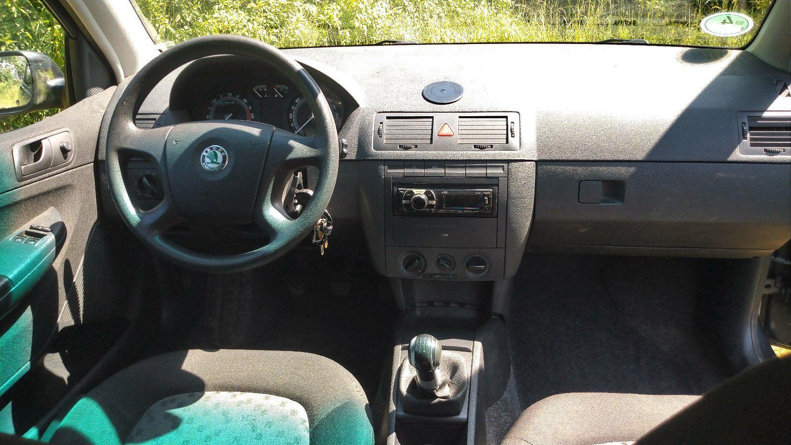 Skoda Fabia 2006 — photo 5