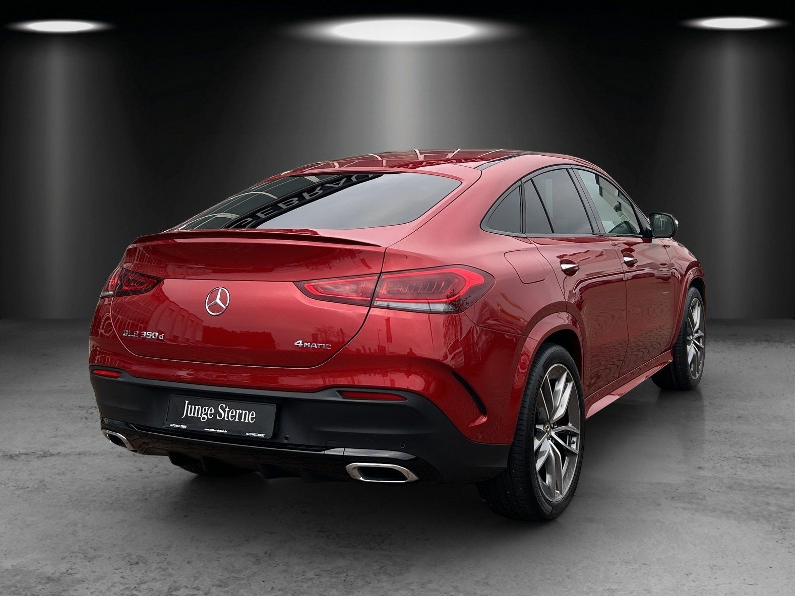 Fahrzeugabbildung Mercedes-Benz GLE350d Cpé AMG Exclu MLED Night AIRMATIC Sitzkl