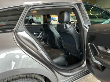 Mercedes-Benz CLA 220 d 4Matic *Multibeam*AHK*LED*Navi*