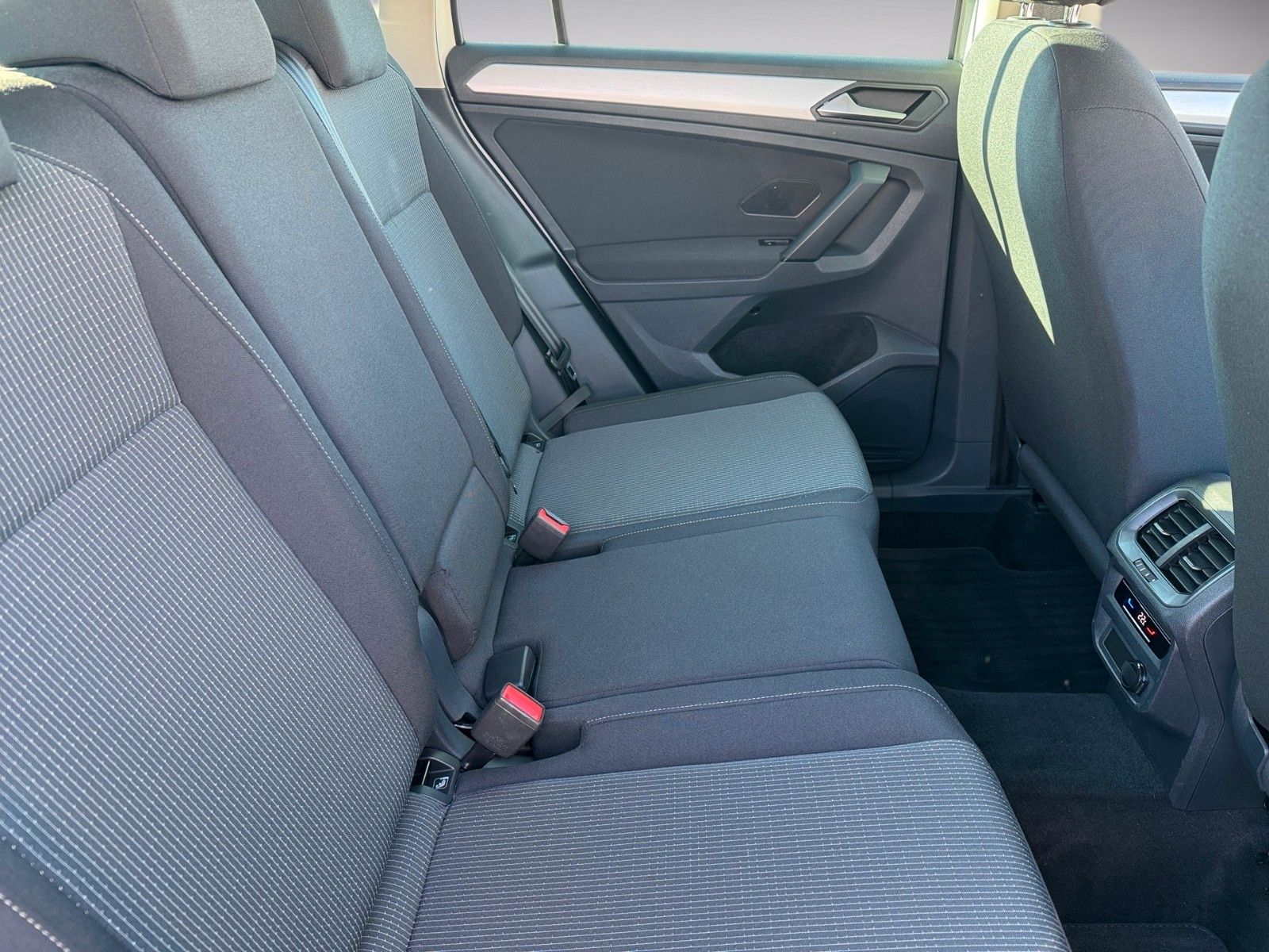 Fahrzeugabbildung Volkswagen Tiguan 2.0 TDI