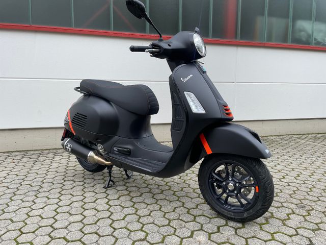 Vespa GTS 300*Supersport*ABS*Keyless*Summer Deal*