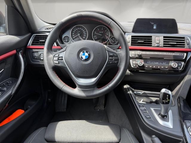 BMW 320 Touring SportLine Automatik Navi LED El. Hec
