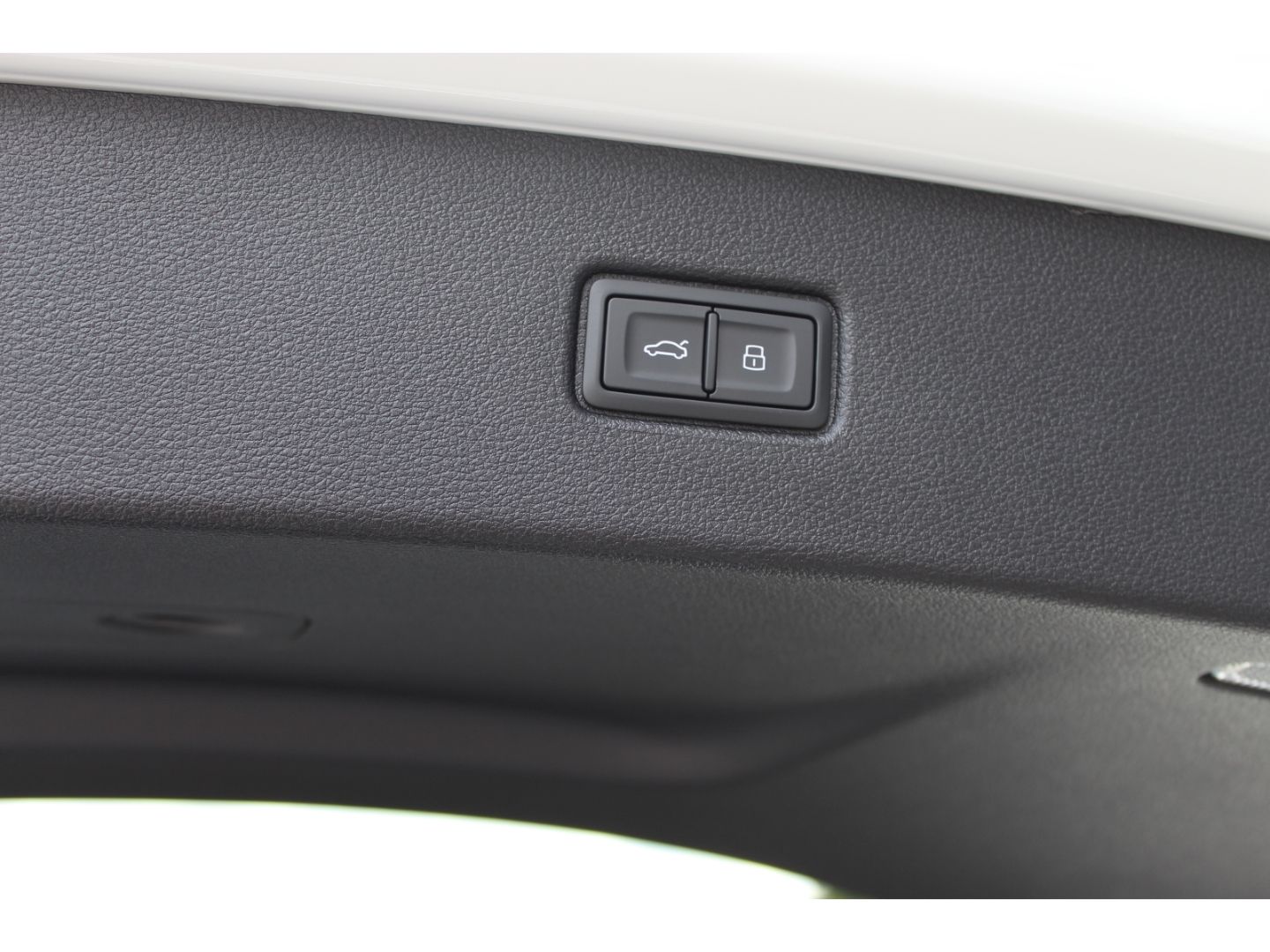 SQ7 4.0TFSI qu.Tiptr.- S-Sitze*Carbon*Pano*B&O!!