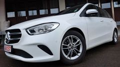 Mercedes-Benz B 180 PANO+GARANTIE+NAVI+LEDER+VOLL+TÜV+PARKS