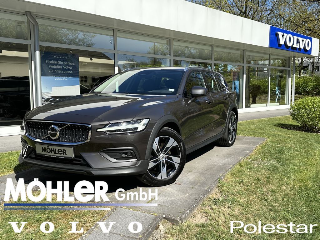 Image of Volvo V60 Cross Country
