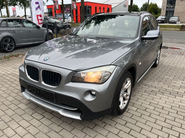 BMW X1 2.0 sDrive 18i Leder Panorama PDC Klima Sitzh