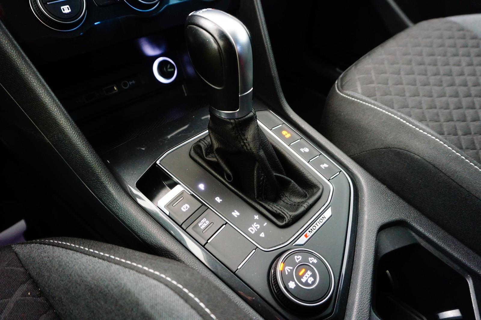 Volkswagen Tiguan Join*4Motion*DSG*AHK*Navi*PDC