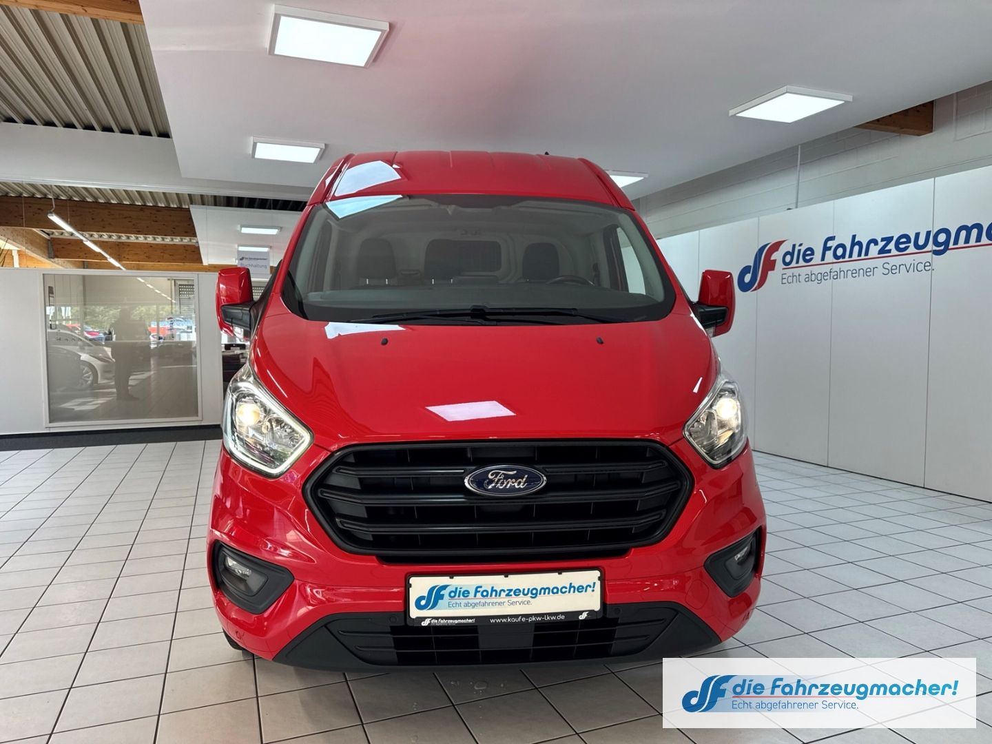 Fahrzeugabbildung Ford Transit Custom Kasten 340 L2 Trend 2.0 TDCi Navi