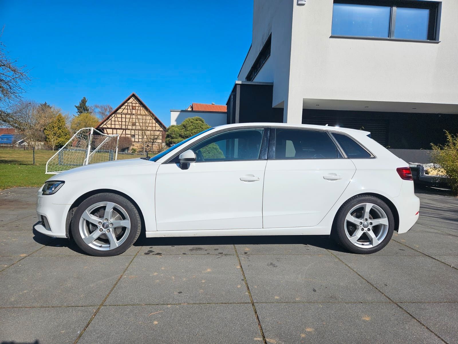 Audi A3 Sportback sport **DAB/VC/NAVI/SHZ/1.HAND** foto 8