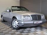 Mercedes-Benz E 220 Cabrio W124 °Shzg°Klima°Tempomat°Automatik - Mercedes-Benz: C W124