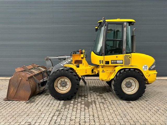 Volvo L30B-Z/X*Bj 2002/13450H/Sw/3ter Kreis/ZSA*