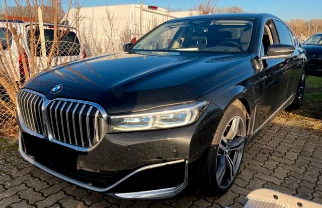 BMW 745e *MASSAGE* M 20 ZOLL* KAM 360* HEAD UP*