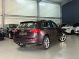 Audi Q5 2.0 TDI 125 kW quattro-3x S-LINE-SHZ-AHK-XEN - Audi Q5 aus 2011: Line