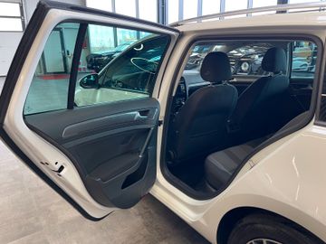 Volkswagen Golf VII Variant Allstar BMT *2. Hand*AHK*Klima*