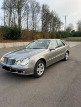 Mercedes-Benz Mercedes E320 CDI W211- Elagance - Mercedes-Benz E 320 aus 2005: Cdi