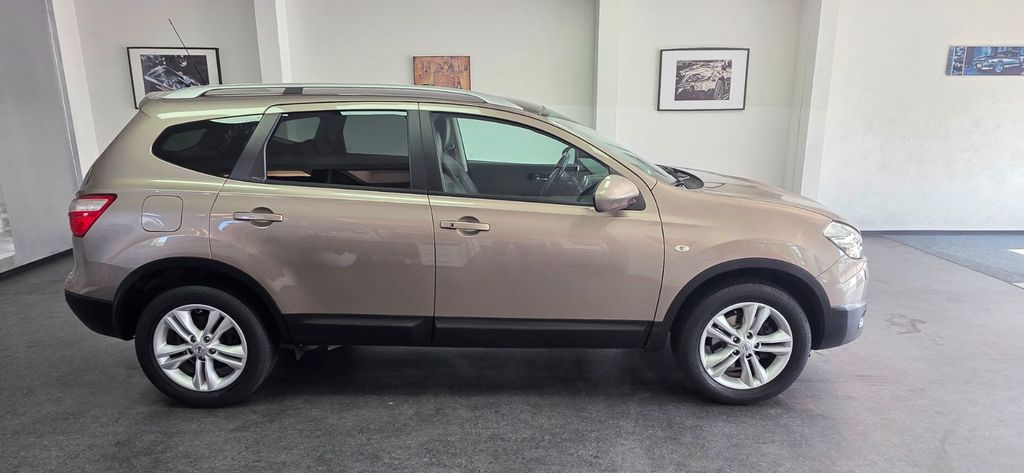 Angebot ansehen Nissan Qashqai+2