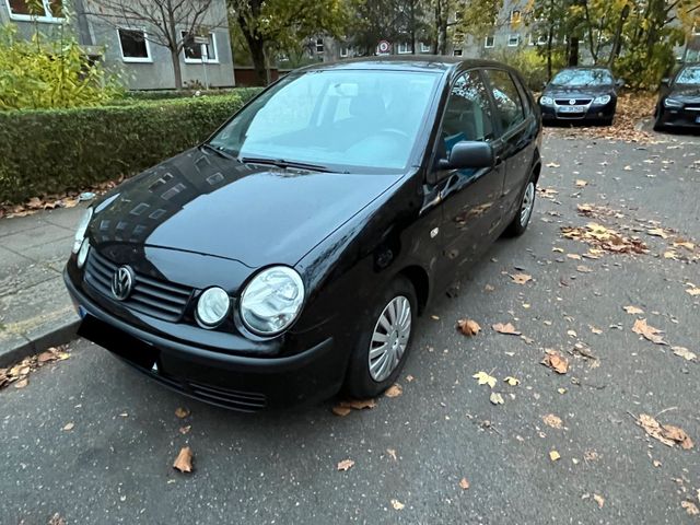 Volkswagen VW POLO Baujahr 02/2003 TÜV NEU!