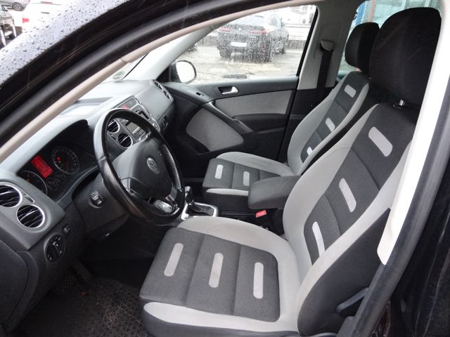 Fahrzeugabbildung Volkswagen Tiguan Sport & Style 4Motion/AHK/2.Hd/Xenon/DSG