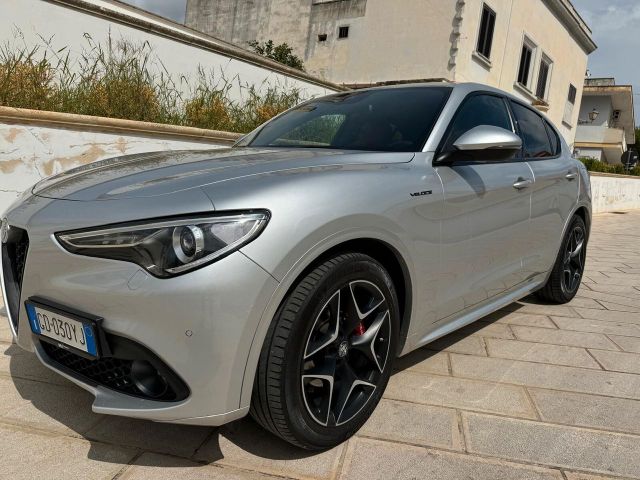 Alfa Romeo Stelvio 2.2 Turbodiesel 210 CV AT8 Q4