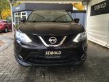 Nissan Qashqai 1.6 N-Connecta Autom/1.Hd/Pano/Navi/Shz - Nissan Qashqai mit Anhängerkupplung