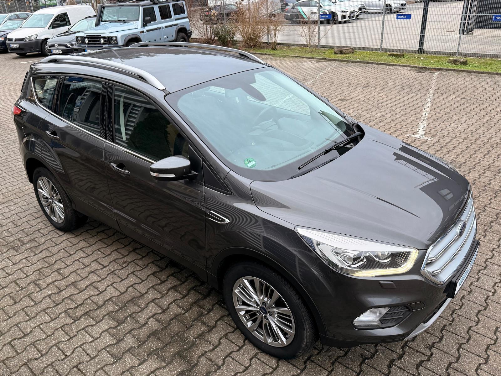 Ford Kuga Titanium AHK Lenkradhzg Navi Isofix Bluet.