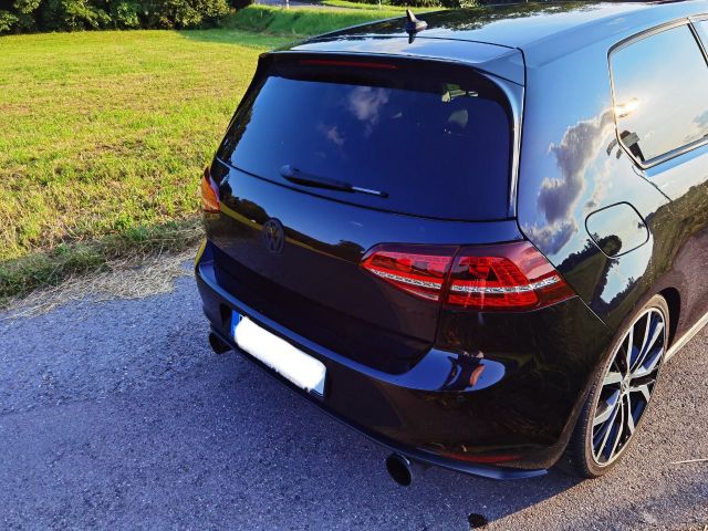 Volkswagen Golf 2.0 TSI DSG GTI Vollleder